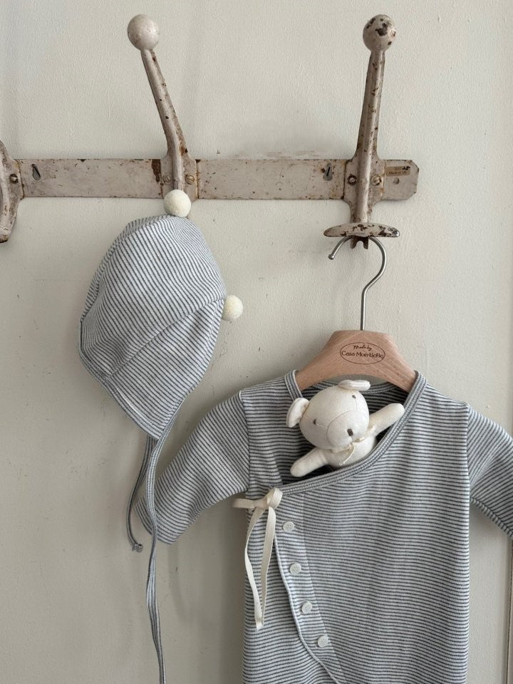 Bodysuit Bonnet & Bear Toy Gift Set