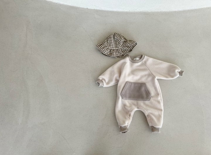 Fleeced Two-Toned Cozy Romper for Infants | Warm and Stylish Baby Winterwear